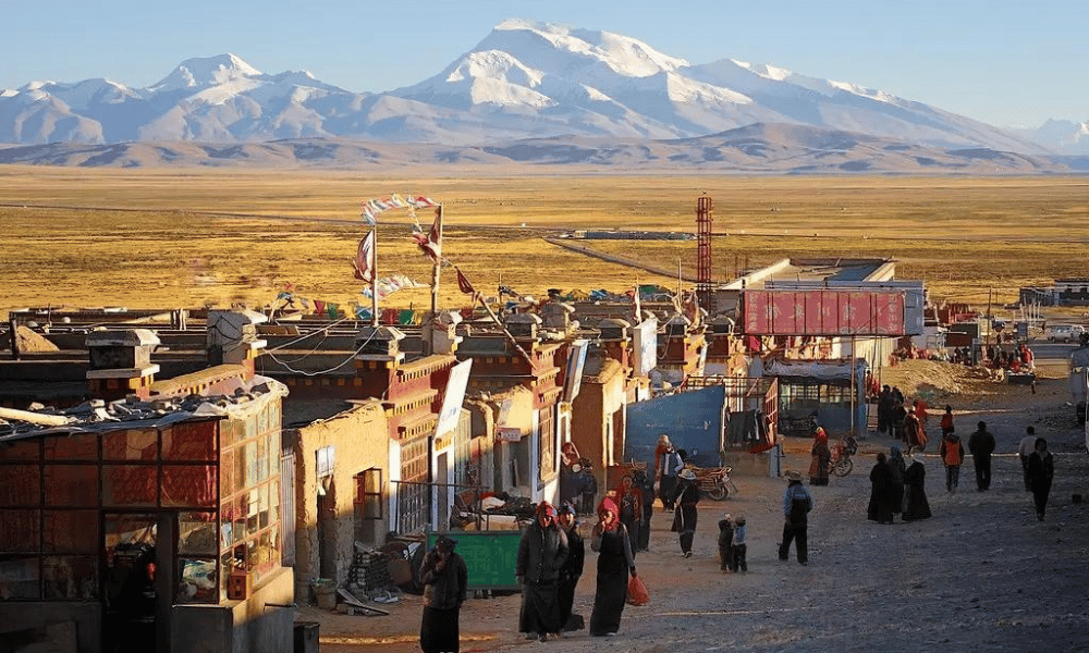 Darchen Image